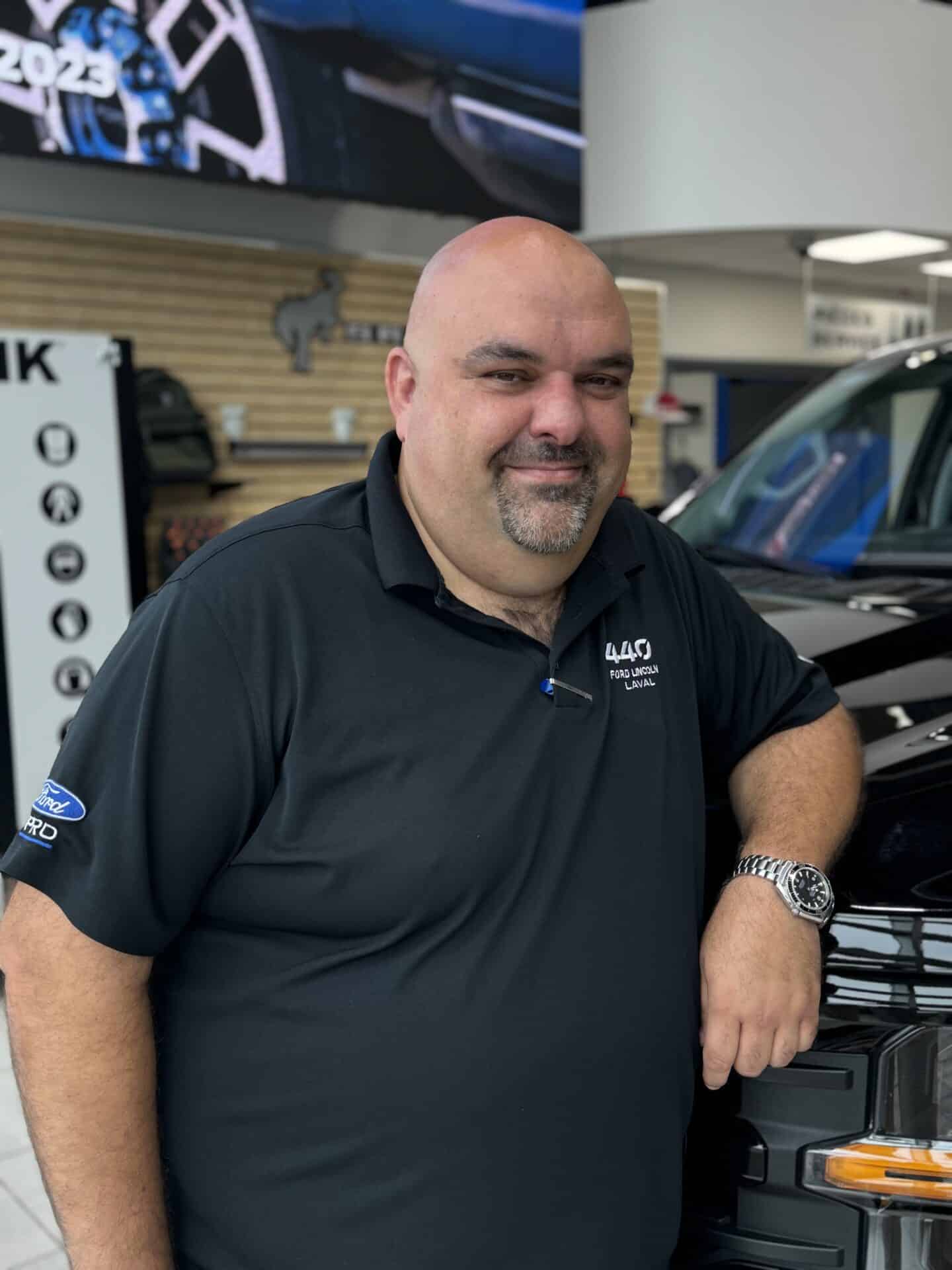 Théodore Barkoulas Directeur des ventes commerciales